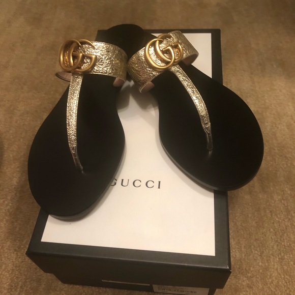 gucci flat marmont leather thong